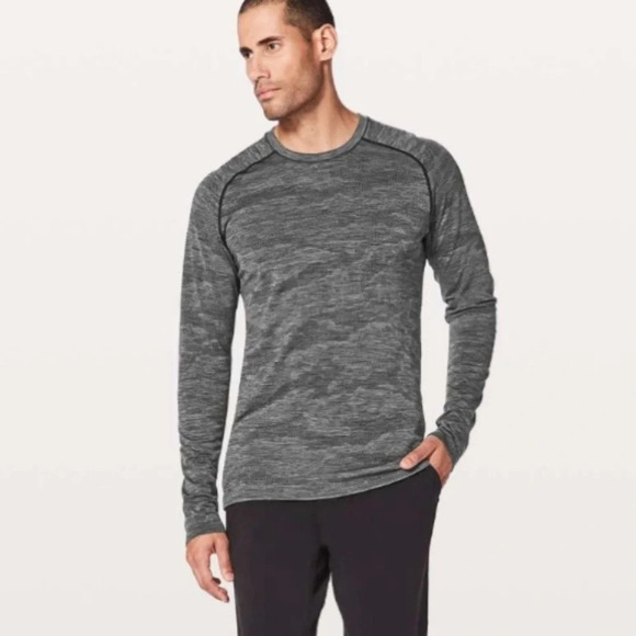 Lululemon sz XL Metal Vent Tech Long Sleeve Black / Anchor great pre owned cond - Picture 8 of 10